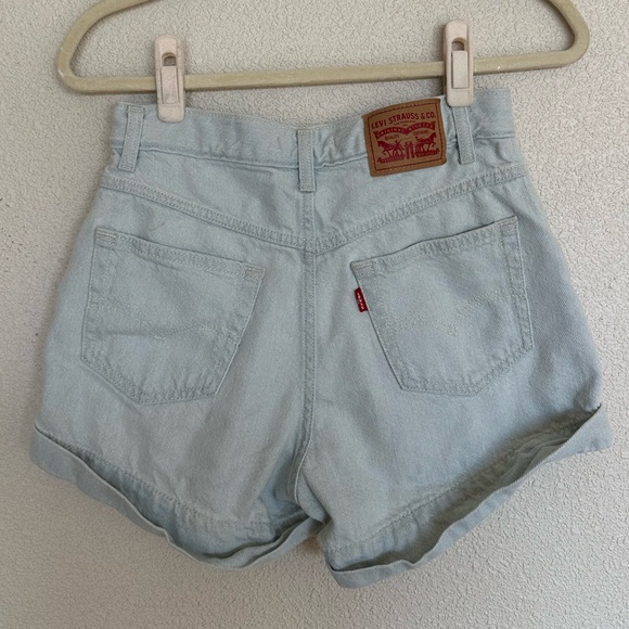 Levi’s a line mom short - Picture 4 of 4